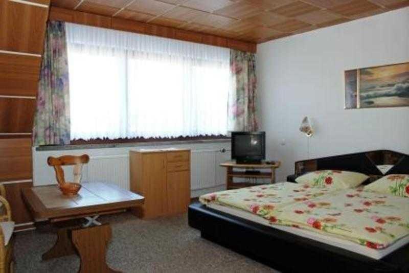 Gaestezimmer Am Tiefwarensee Privatunterkunft *